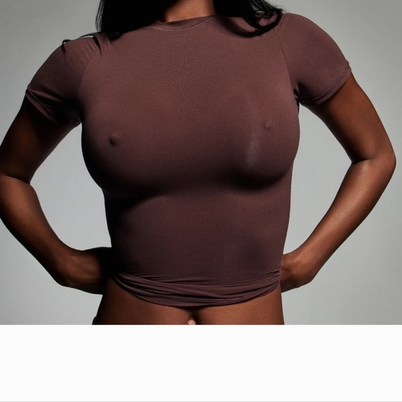 New Skims Nipple Bra - Picture 5 of 13